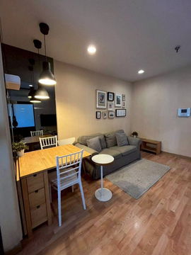 For rent: Ladda Condo View, Sriracha. City center, affordable price, fully furnished.