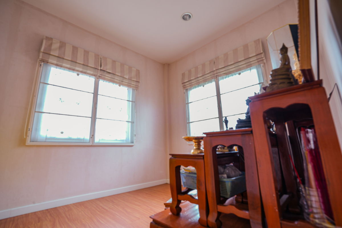 รูป 🌿 เจ้าของขายเอง!! บ้านพร้อมที่ดิน ทำเลดี หน้าบ้านเป็นสวนส่วนกลาง โล่ง โปร่ง ไม่มีการก่อสร้างในอนาคต 100% - รูปที่ 10/21