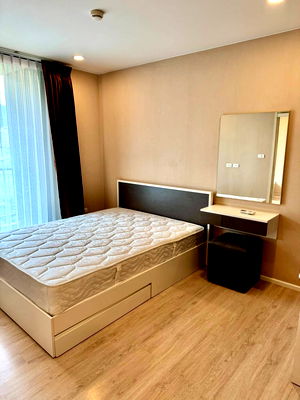 Condos for sale 700 Year Sports Arena Chiang Mai : 🏙 Condo for Sale: Palm Spring Royal | Prime Nimman Location, Chiang Mai