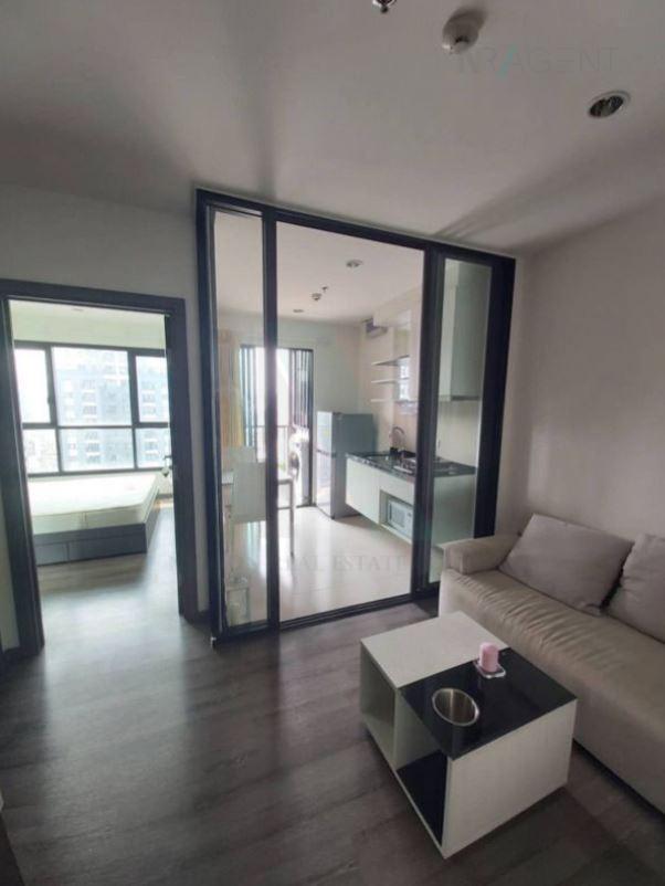 picture For Rent Condo THE BASE PARK EAST SUKHUMVIT 77 Building 1, Floor 14,1 bed room, Room size 30 sqm - 1/8