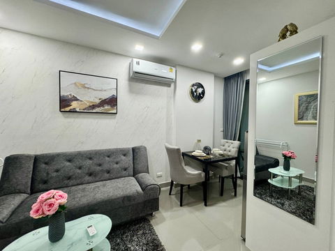1 Bedroom Condominium for Sale at Siam Oriental Star, Pratumnak