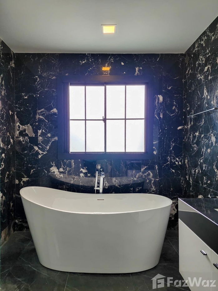 รูป บ้านเดี่ยวให้เช่า 4 ห้องนอน ในโครงการ เดอะ พาลาซโซ่ ศรีนครินทร์ 1414194 - รูปที่ 20/27