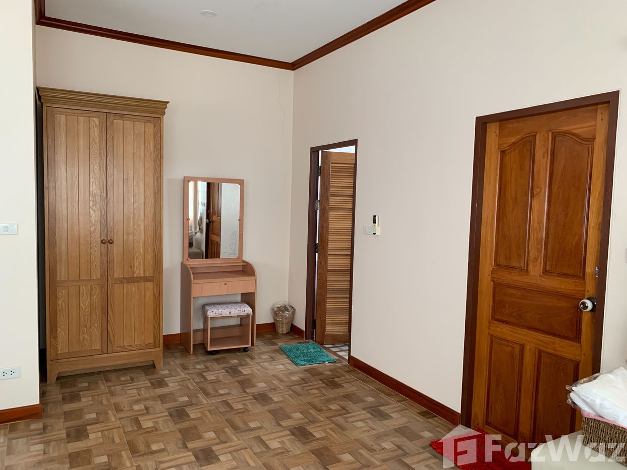 รูป วิลล่าให้เช่า 4 ห้องนอน ใน หนองแก, ประจวบคีรีขันธ์ 1933478 - รูปที่ 30/40