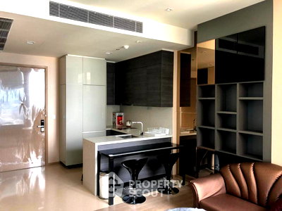 Condos for sale Middle Sukhumvit : 1-BR Condo at The Esse Asoke near MRT Sukhumvit (ID 628826)