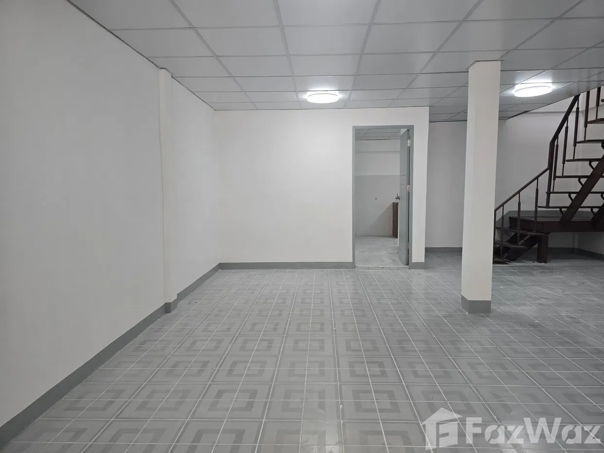 รูป ทาวน์เฮ้าส์ให้เช่า 3 ห้องนอน ใน ห้วยขวาง, กรุงเทพมหานคร 5962771 - รูปที่ 3/12