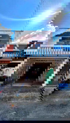 Townhouses for sale Bang Khae : Sale Townhouse near MRT Bangkae