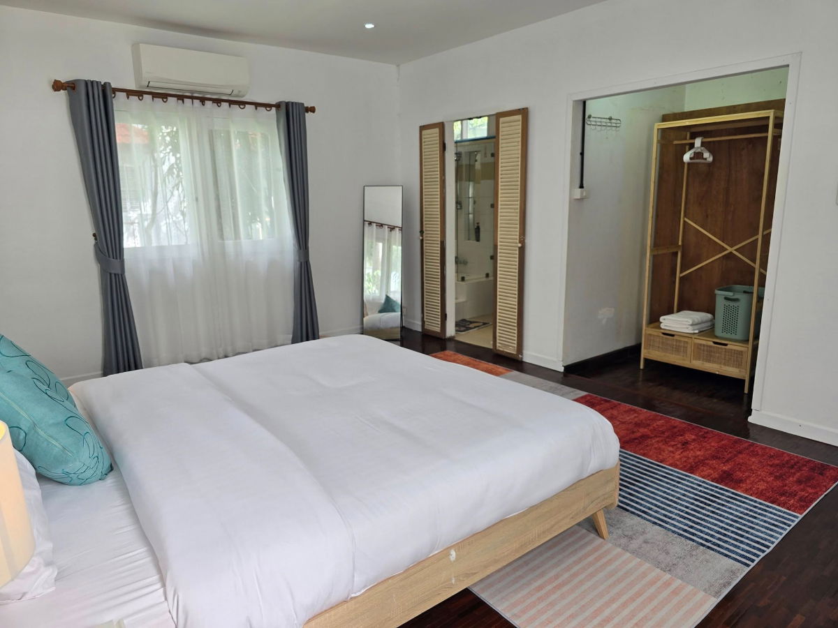 รูป ให้เช่า  Pool Villa ชั้นเดียว    4 ห้องนอน 3 ห้องน้ำ 1  ห้องครัว  4  ที่จอดรถ - รูปที่ 23/31