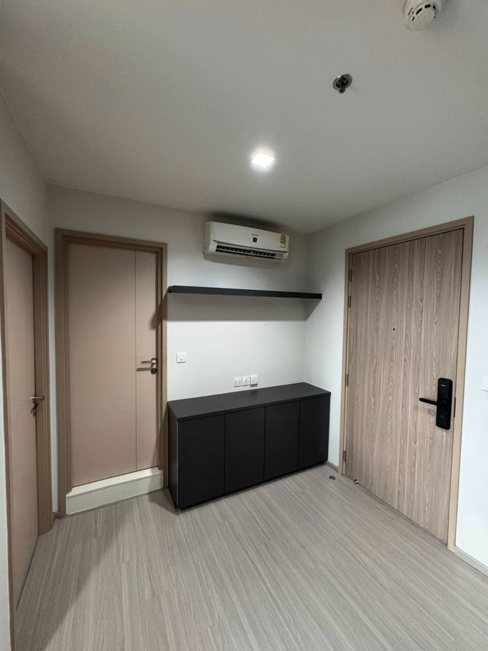 picture For rent 📍 Life Sathorn Sierra 📍 Beautiful room, great price, ready to move in. Near BTS Talat Phlu & ICONSIAM. - 6/11