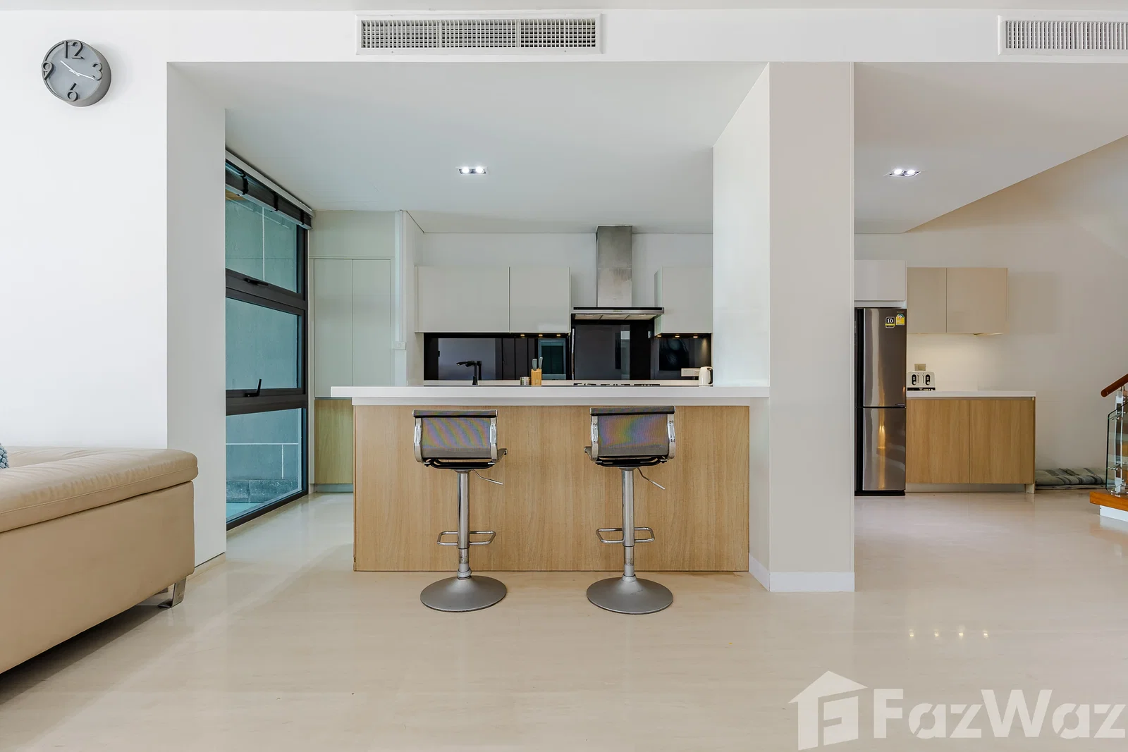 Eva Beach Sumptuous Seaview Villa  647974 - image 4