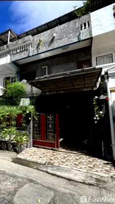 Townhouses for rent Rajamangala Institute of Technology : 3 Storey Large townhouse 800 Meters to MRT Thapra 5921102