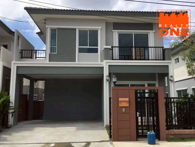 ขายบ้านพร้อมอยู่ บรรยากาศเงียบสงบ ภัสสร เพรสทีจ ลุกซ์ (Passorn Prestige Luxe) พัฒนาการ 38