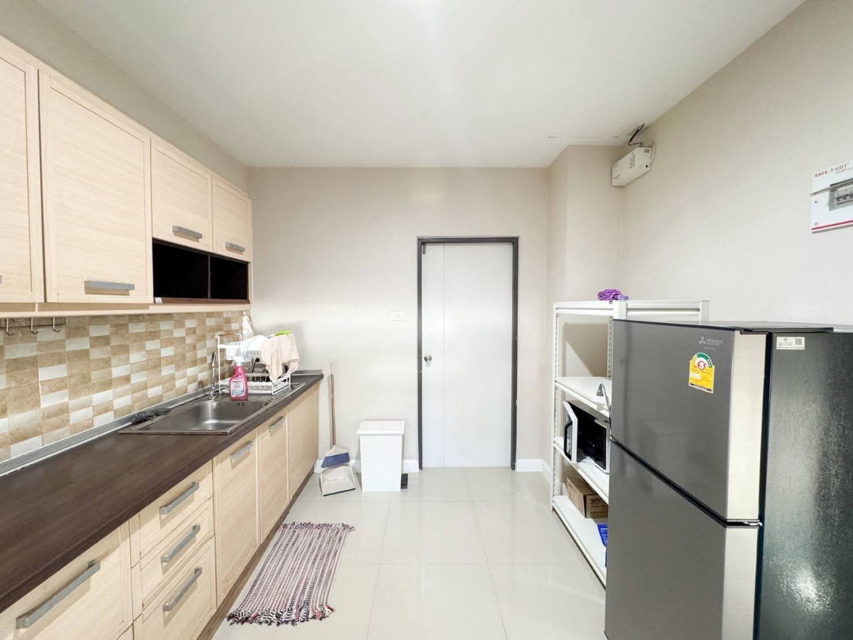 รูป ให้เช่า บ้านเดี่ยวใน หมู่บ้าน กาญจน์กนก 12 โทร 082-532-3935 - รูปที่ 11/23