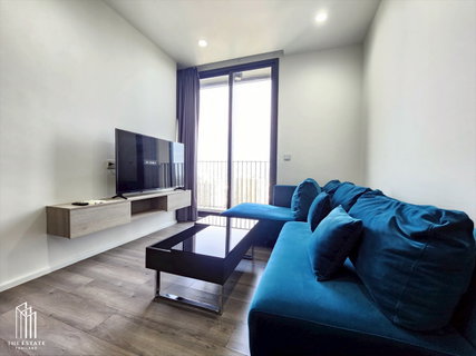 รูปภาพ For rent Whizdom Essence ห้องมุม ไม่ติดเพื่อนบ้าน ครัวปิดแบบกระจกใส มีมุมทำงานในห้องนอน แสงธรรมชาติดี ได้วิวสวน เหมาะอยู่อาศัยจริง @38,000 Baht