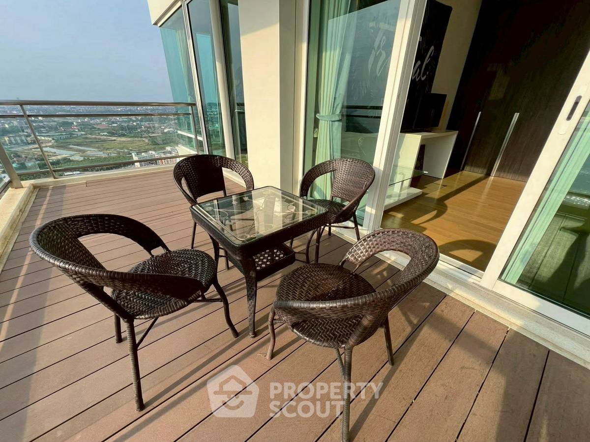 รูป คอนโด 2-ห้องนอน ที่ รีเฟล็คชั่น จอมเทียน บีช พัทยา ใกล้ เมืองพัทยา (ID 2543498) - รูปที่ 3/15