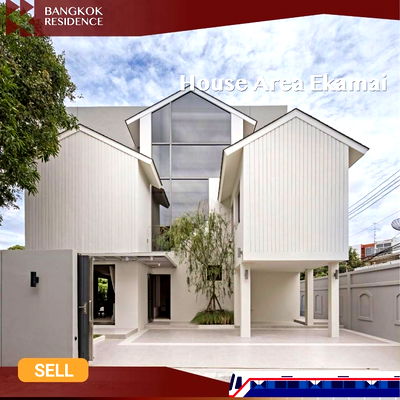 Houses for sale Khlong Toei : 🏡 Beautifully Decorated Home in Ekkamai, Ready to Move In with a Modern Design 💌 Perfectly Designed for Every Function