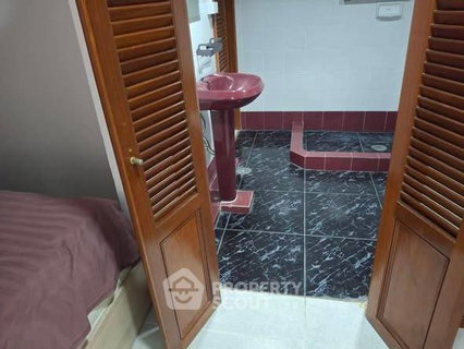 รูปภาพ 2-BR Condo at City Villa in Khlong Chan (ID 2542293)
