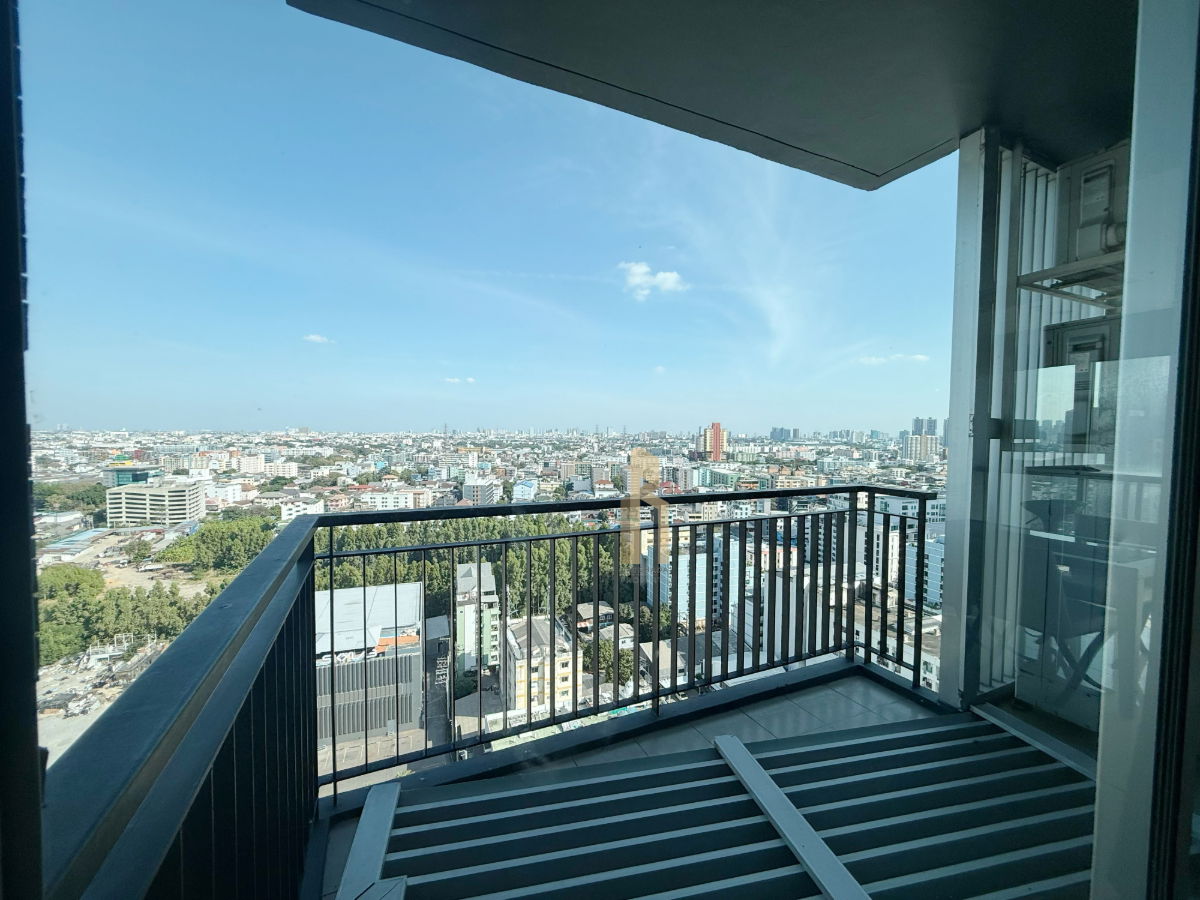 picture ðĨ For Sale ðĨ Life Ratchadaphisek / 2 Bedrooms E085 - 15/16