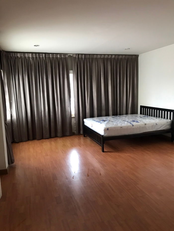 รูป 🏡 ให้เช่า บ้านเดี่ยวหลังใหญ่ เฟอร์ครบ พร้อมอยู่ 🛏 6 ห้องนอน 💻 Home Office 👨👩👧👦 เหมาะกับครอบครัวใหญ่ - รูปที่ 3/10