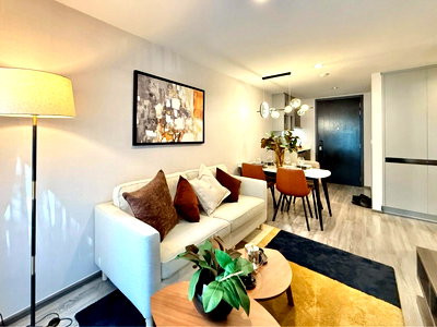 คอนโดให้เช่า : ✨Luxury 2 Bedroom Unit For Rent @IDEO Mobi Sukhumvit 40 ✨🏡