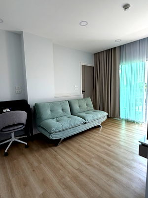Condos for rent 700 Year Sports Arena Chiang Mai : Brand-new condo, brand-new room