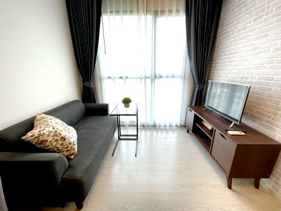 Condos for sale : Rhythm Asoke 2 Best deal 3.25 M 