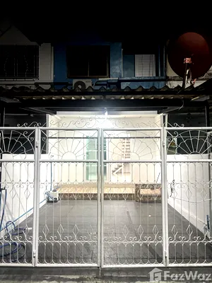 เช่าทาวน์โฮม ถนนนวลจันทร์ : ทาวน์เฮ้าส์ให้เช่า 2 ห้องนอน ใน นวลจันทร์, กรุงเทพมหานคร 5925303