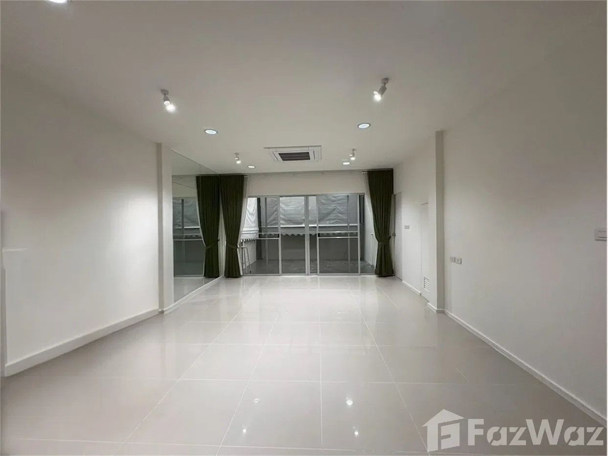 รูป ทาวน์เฮ้าส์ให้เช่า 3 ห้องนอน ในโครงการ โนเบิล คิวบ์ 5961207 - รูปที่ 12/36