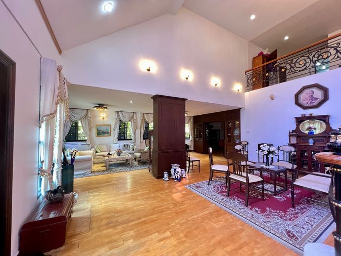 ขายบ้านเดี่ยว 3 ห้องนอน 458 ตร.ม. 200 ตร.ว. เขตห้วยขวาง