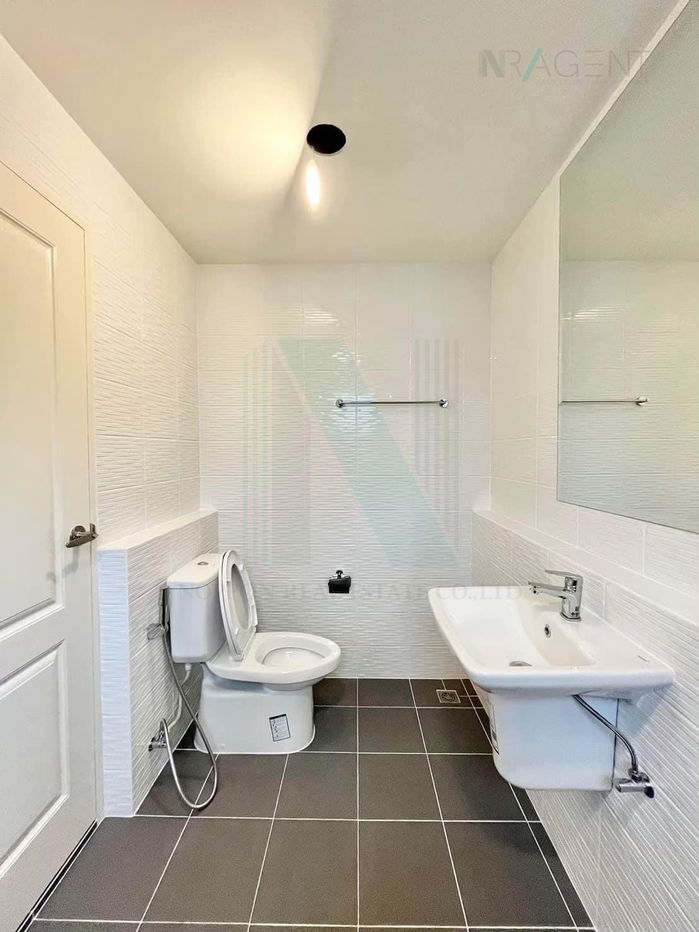 รูป 📌 ให้เช่าบ้านเดี่ยว 2 ชั้น เซนโทร วิภาวดี 4 ห้องนอน 5 ห้องน้ำ - รูปที่ 7/8