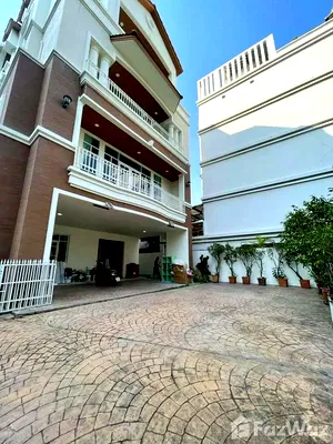Houses for rent Thong Lor 17 (Thong Lo 17) : 5 BEDs DETACHED HOUSE in Ekkamai 10 5957593