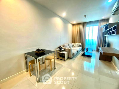 Condos for rent : 1-BR Condo at Circle Condominium near MRT Phetchaburi (ID 2429754)