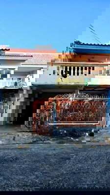 Townhouses for sale Suan Dusit University : House for sale Soi Somdej Phra Pinklao 17  27 sq.w. 4 beds 