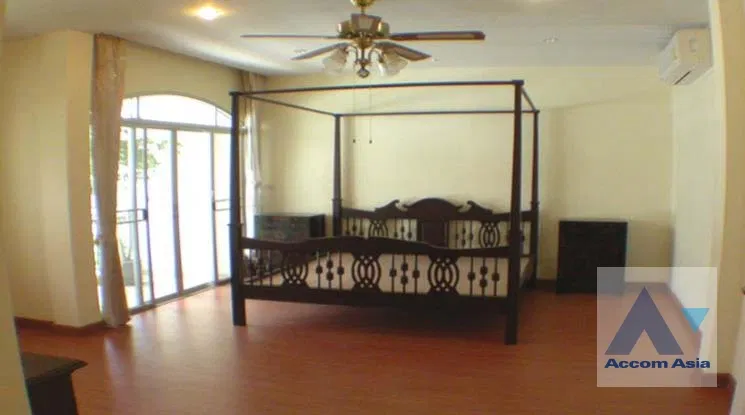 รูป 🔼🔽 AccomA 📩 Pet friendly,Home Office 3 BR House in Khlong Toei (95248) - รูปที่ 8/9