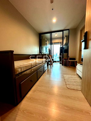 Condos for rent : 1 Bed Large Room High Floor 20+ City View Fully furnished Good Location 20 Steps From MRT Si La Salle  @ Nue Noble Srinakarin Lasalle