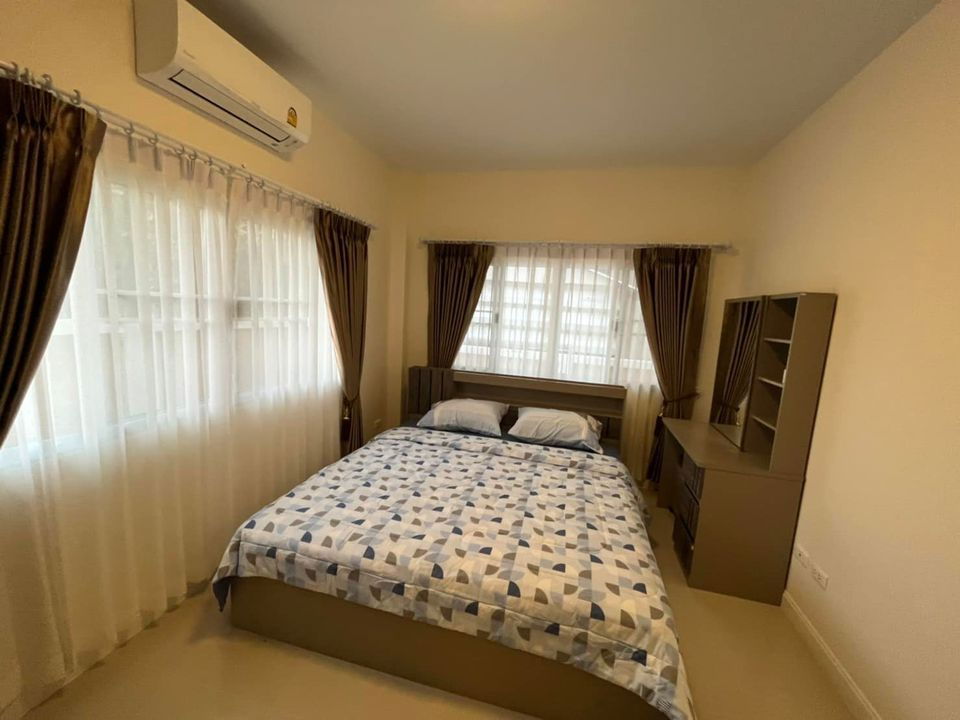 รูป ให้เช่าบ้านเดี่ยวชั้นเดียว 3 ห้องนอน 2 ห้องน้ำ 1 ห้องครัว - รูปที่ 10/32