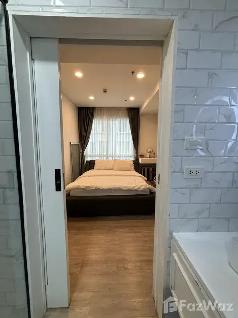 picture x 5936104 - 6/23