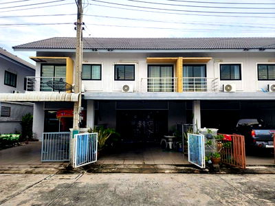 ทาวน์โฮม สุขุมวิท 49 : B13702 ขายทาวน์เฮ้าส์ หมู่บ้านโชติกา พลัส ชลบุรี