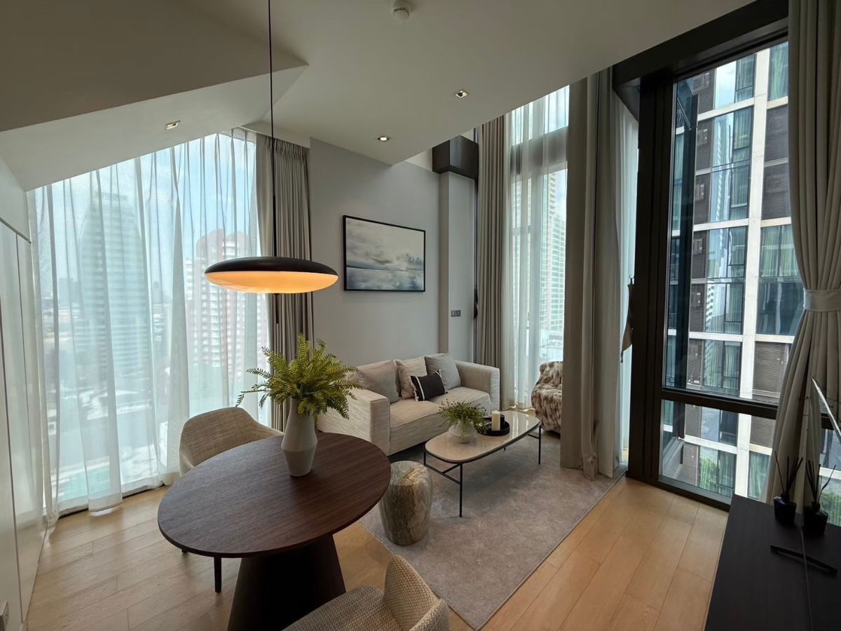 รูป ให้เช่าคอนโด ทเวนตี้เอท ชิดลม แบบ Duplex 2 ชั้น - รูปที่ 2/9