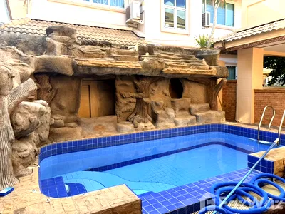 Houses for rent Rubberland : Royal green park 5965420