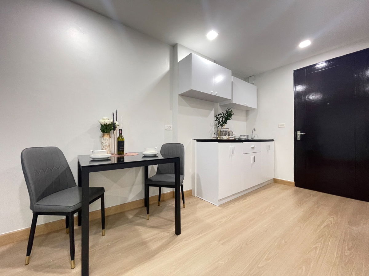 รูป ให้เช่า คาซ่า รัชดา-ท่าพระ รีโนเวทใหม่ พร้อมเครื่องใช้ไฟฟ้า (เจ้าของปล่อยเอง) - รูปที่ 4/15