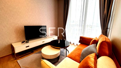 Condos for rent : 🔥35K🔥 - Modern Style 1 Bed High Fl. New Condo Close to BTS Phrom Phong 500 m. and The Emporium at Noble Around 33 Condo / Condo For Rent