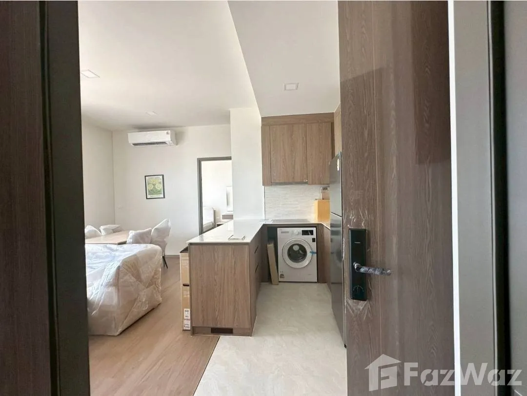 is a condo and apartment project located in Choeng Thale. 5932034 - image 6