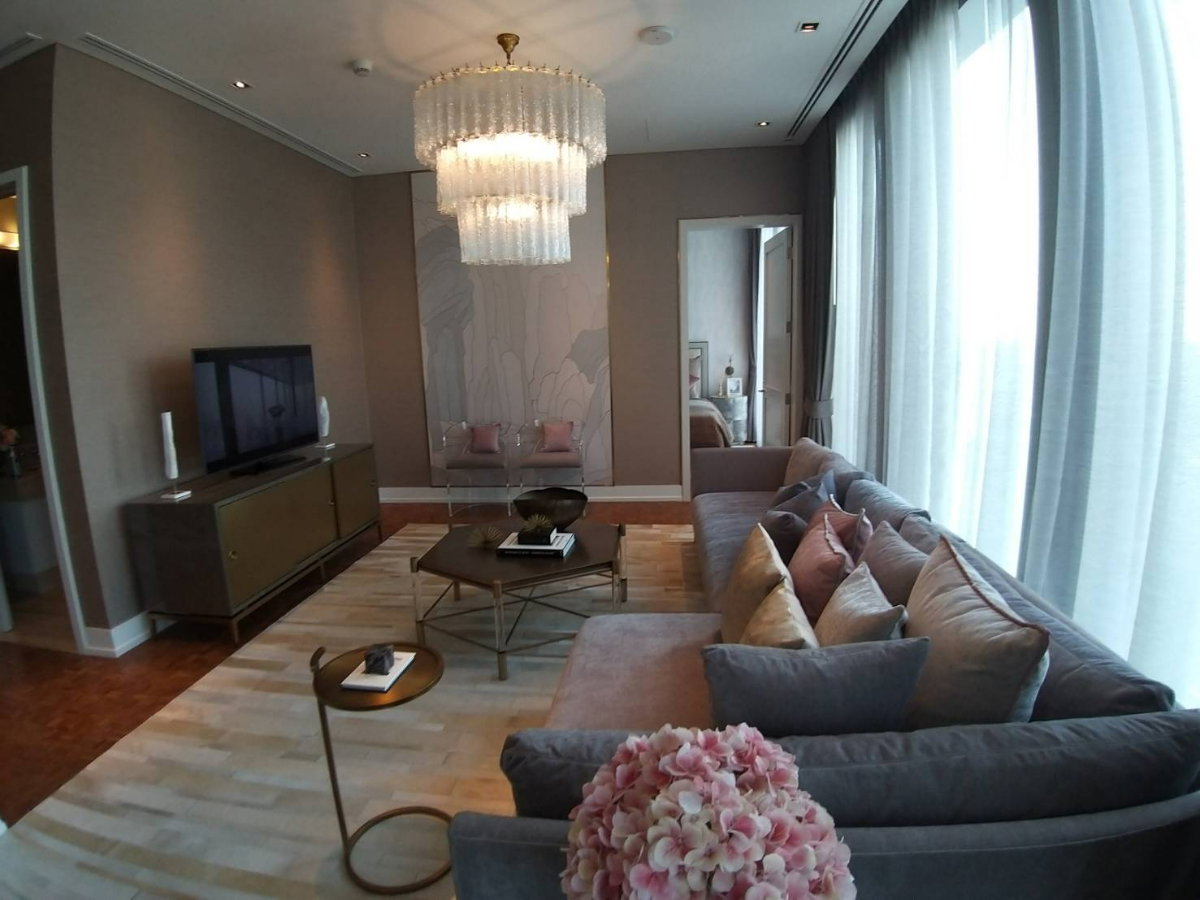 รูป The Ritz-Carlton Residences, Bangkok เดอะ ริทซ์-คาร์ลตัน เรสซิเดนเซส บางกอก คอนโดสุดหรู ใจกลางสาทร  3 Bed ราคาพิเศษ 62 ลบ.* - รูปที่ 9/14
