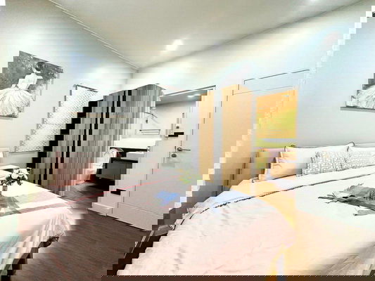 picture FOR RENT SETTHASIRI KRUNGTHEPKREETHA 2 / 5 bedrooms 5 bathrooms / 70 Sqw. 290 Sqm. **150,000** CLOSE TO BRIGHTON COLLEGE BANGKOK - 9/15