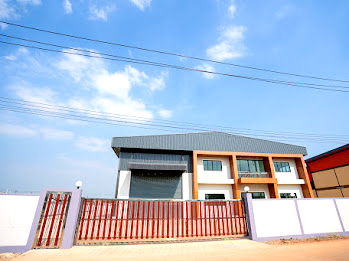 Factory for sale Samut Sakhon Industrial Estate : Factory for sale, ready to operate, with Factory License (Ror.Ngor.4). Located in Samut Sakhon. Trailer trucks can access the site.near Rama II Road.