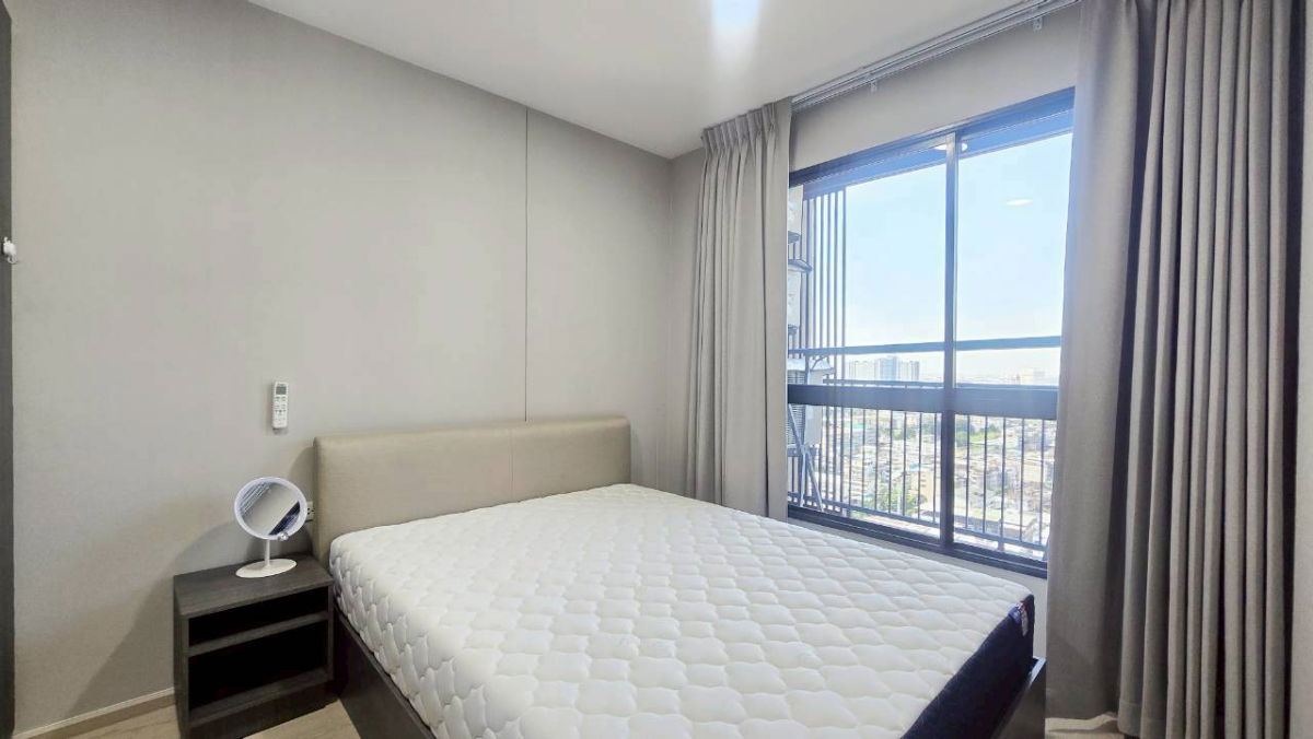 picture For Rent✅ One of the rarest units in the project — 1 Bedroom Plus ✨ 1 bedroom + 1 home office, perfect for WFH lifestyle - 4/8