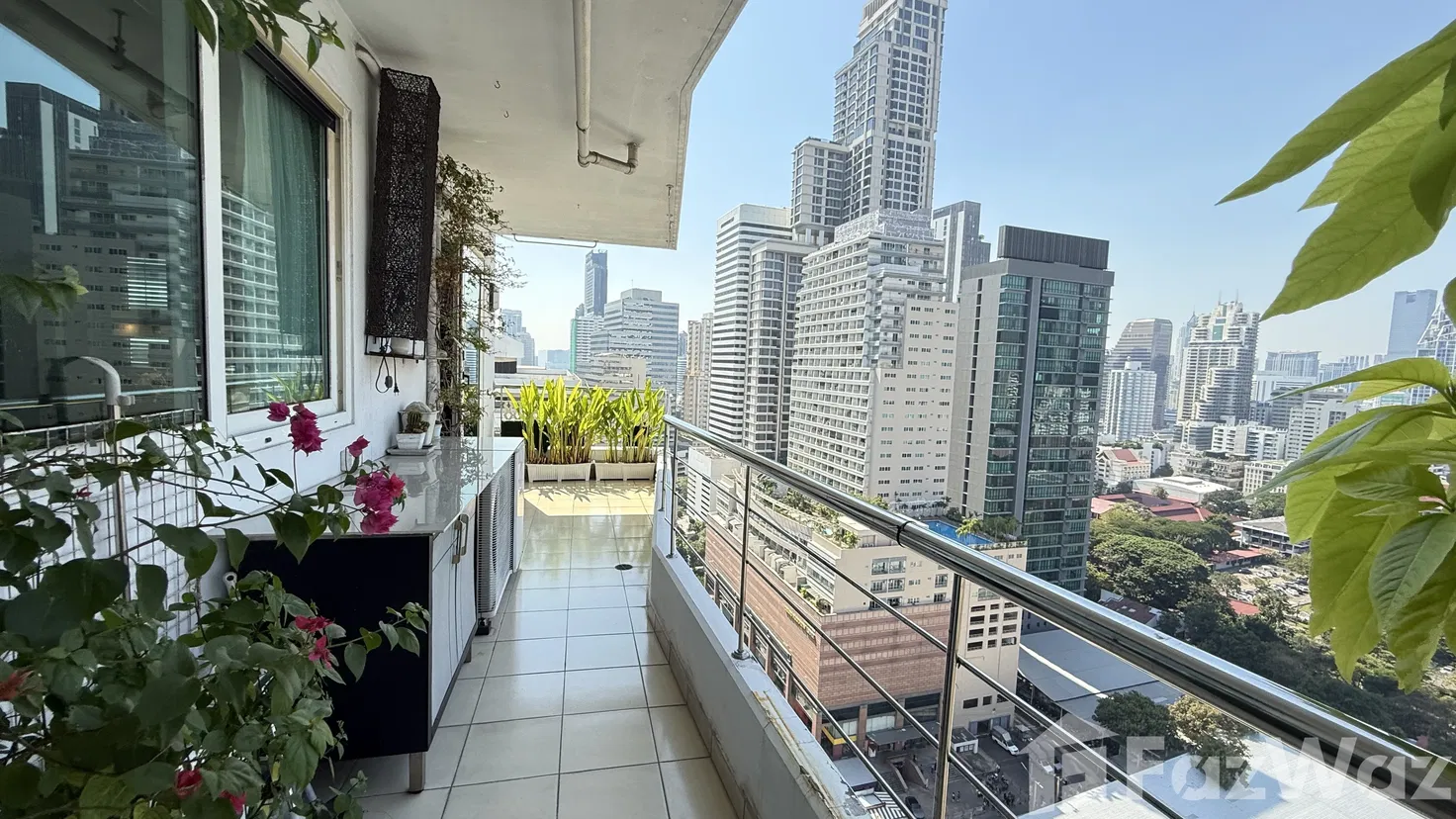 picture One Huge Bedroom Condo For Rent & Sale 5934510 - 28/30