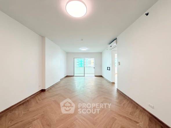 รูป คอนโด 2-ห้องนอน ที่ ศุภาลัย ปาร์ค เกษตร ใกล้ BTS มหาวิทยาลัยเกษตรศาสตร์ (ID 2544110) - รูปที่ 2/12