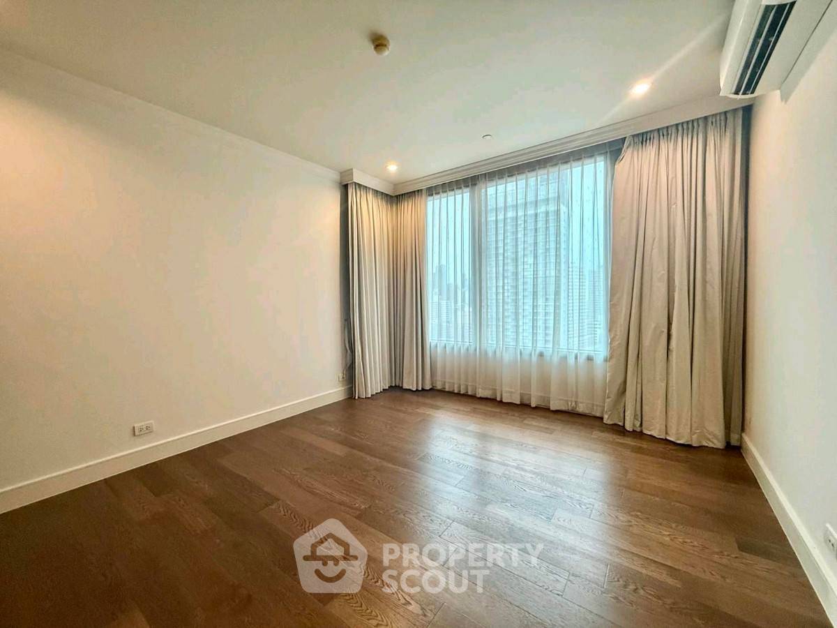 picture 2-BR Condo at Aguston Sukhumvit 22 near MRT Queen Sirikit National Convention Centre (ID 2541061) - 7/15