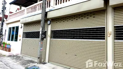 Townhouses for rent The Thai Bar Under The Royal Patronage : 2 Bedroom Townhouse for rent at Baan Suksan 2 5913368